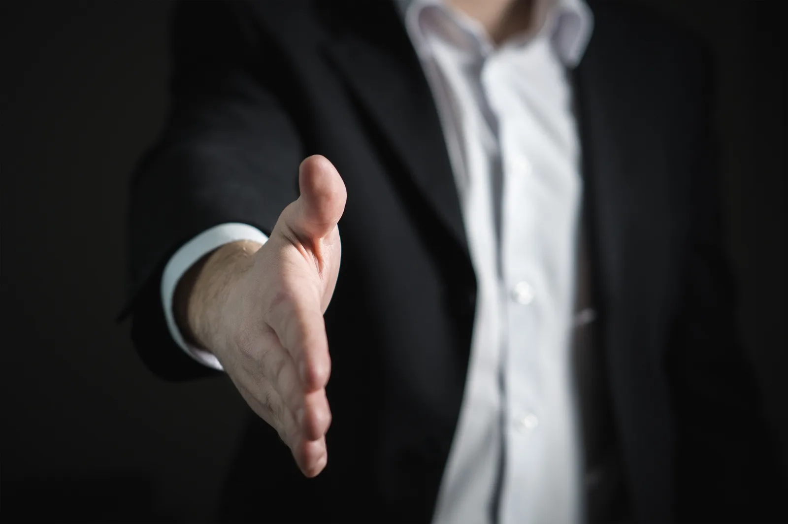 How to Tell a Lowball Workers’ Compensation Settlement Offer